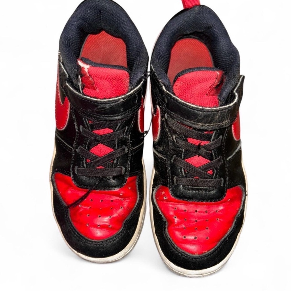 Nike Kids Black and Red Sneakers